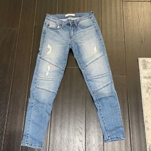 kancan distressed moto jeans